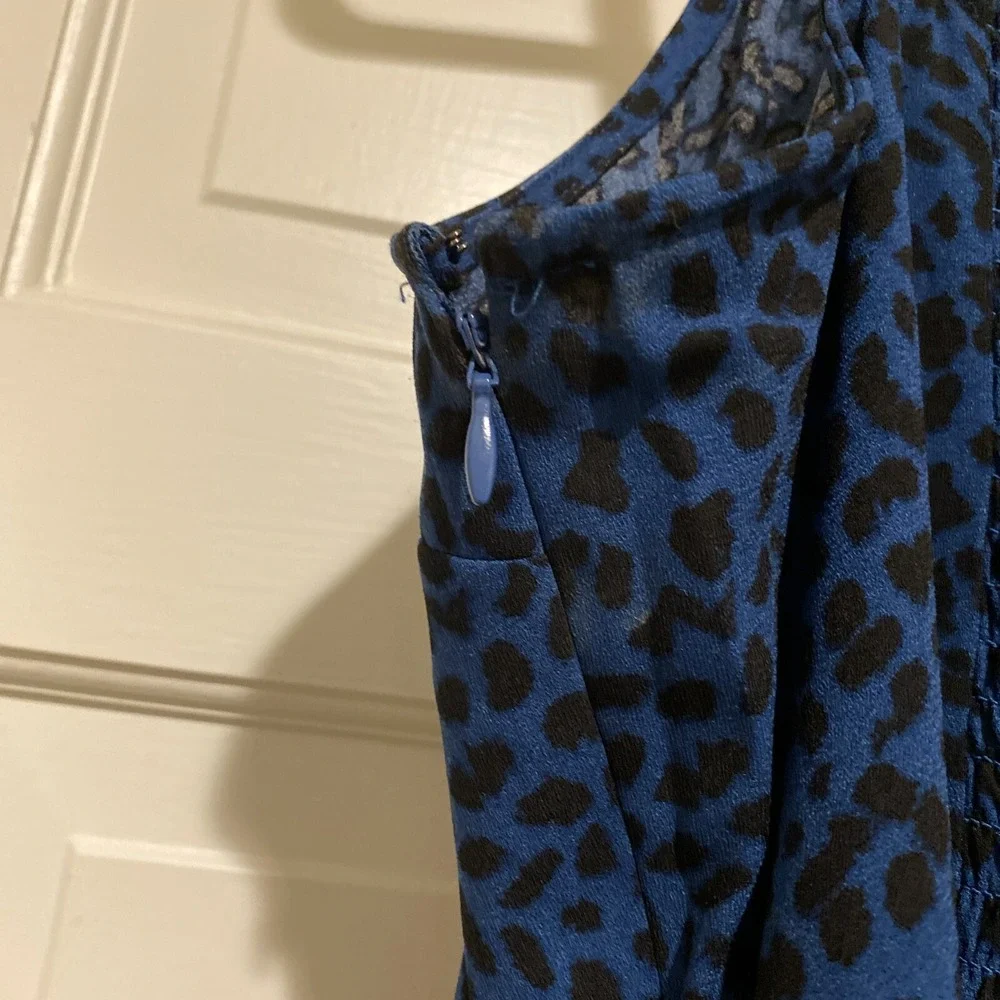 Apt 9 Women's Jumper Size 2XL Blue Black Animal Print Pockets Rouching Ash Strap
